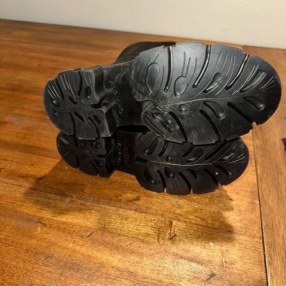 NWOB Farm Rio Lug Sole Boots - Picture 8 of 10